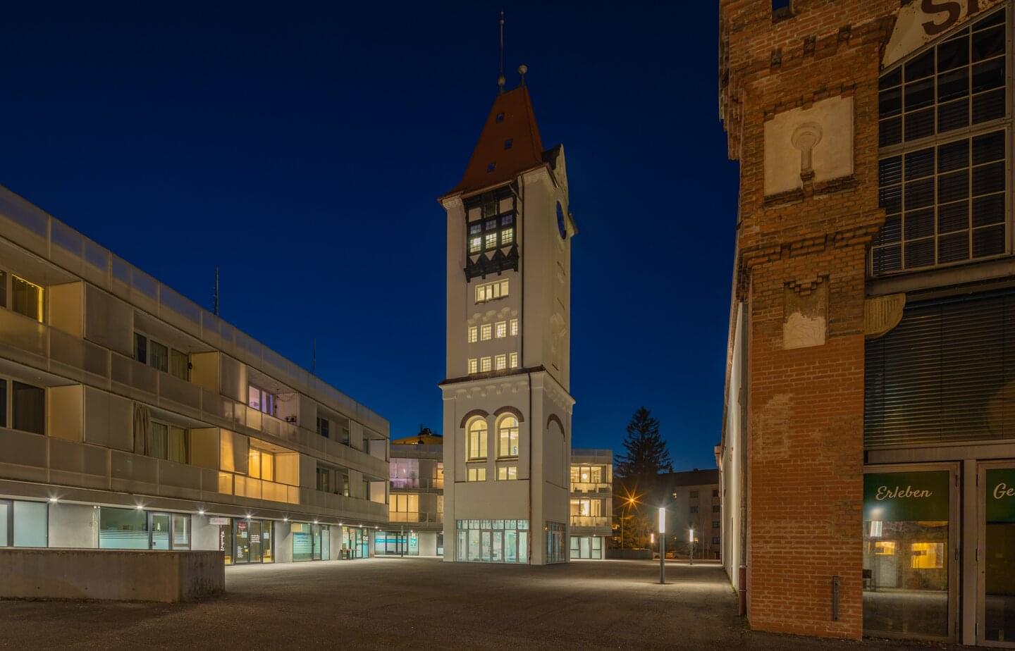 Ergoldsbacher Biberschwanzziegel Rundschnitt - Naturrot | © Architekturbüro Markus Riemann