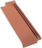 Linea - 1/2 Firstanschluss-Ortgang links/-Doppelwulst-Set Sinterrot | Lieferprogrammbild