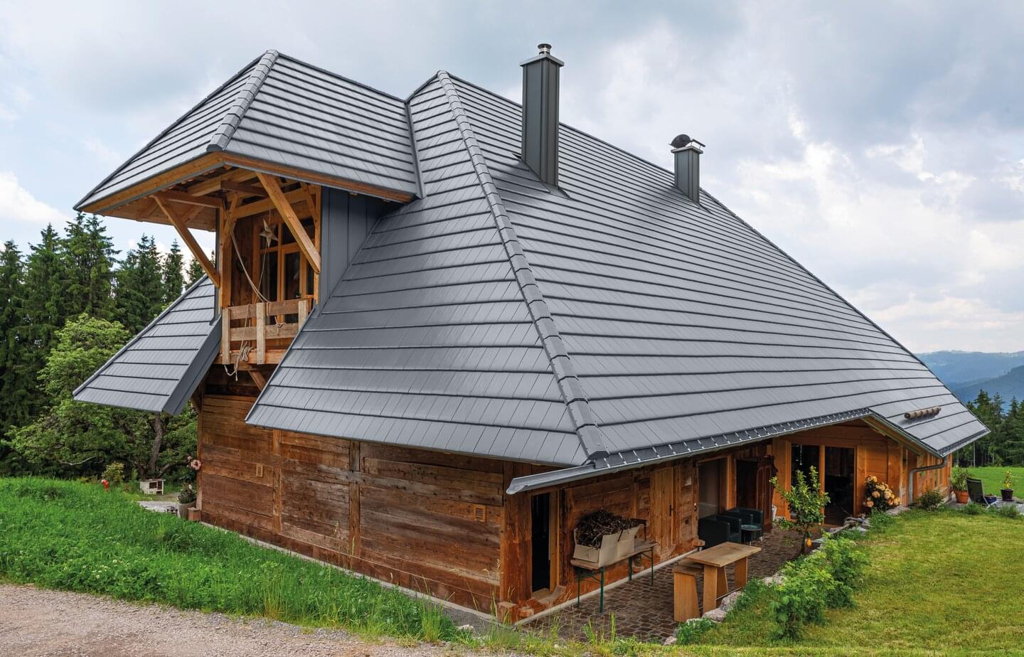  Ergoldsbacher Linea - Sinter light grey | © ERLUS 2021