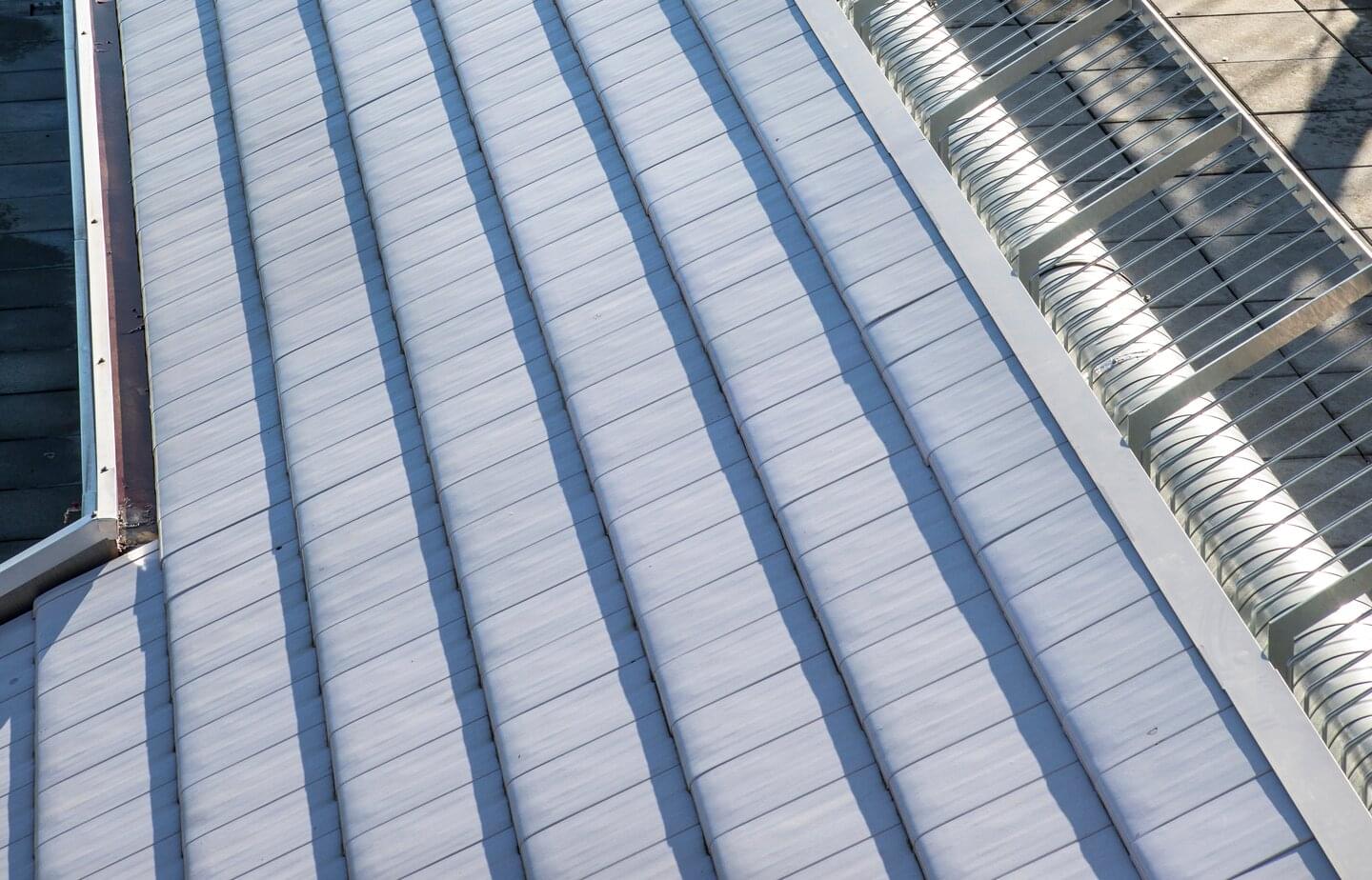 Ergoldsbacher Linea - Special color white | © ERLUS 2022